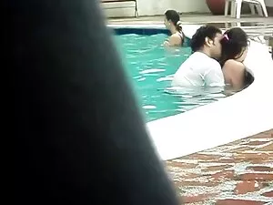 ギャングバング 女性 動画 オモチャ
